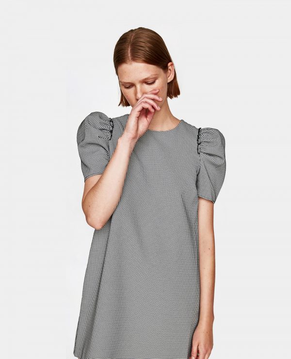 Embossed Box Wallet In Green