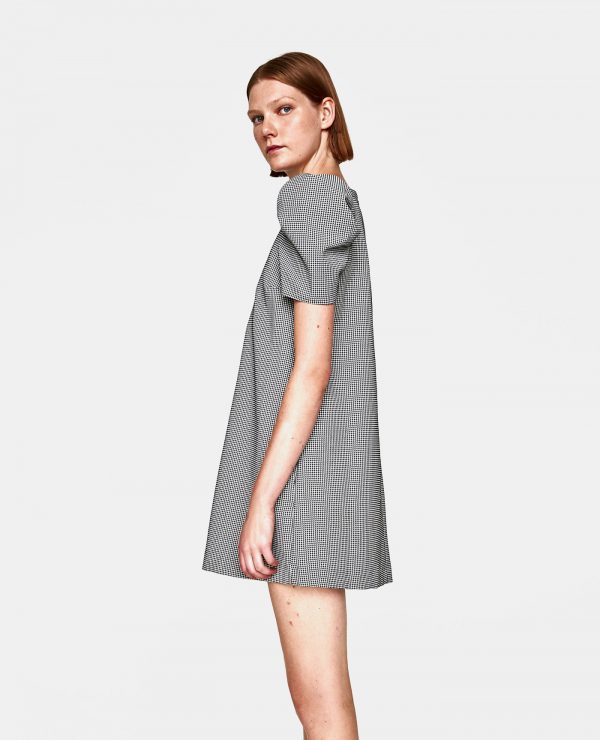 Embossed Box Wallet In Green